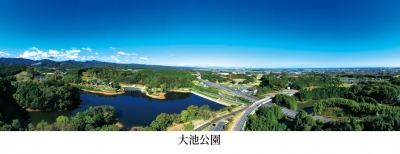 上毛町の大池公園の空撮画像