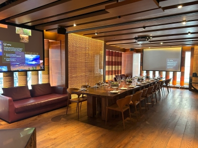 ズマニューヨークの会場の写真です。