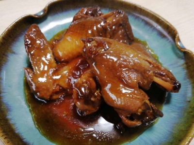 ほなみ赤鶏筑前手羽先煮