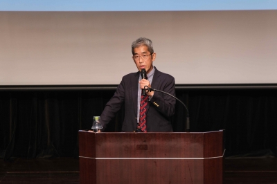 フォーラムの様子（岸先生による講演）