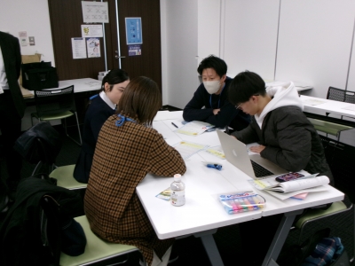 会議の様子３