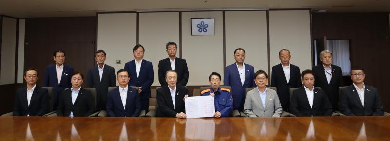 要望者と知事