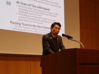 基調講演する知事